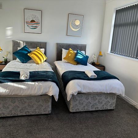 Hilltop Place Suites Near Doncaster Racecourse Экстерьер фото