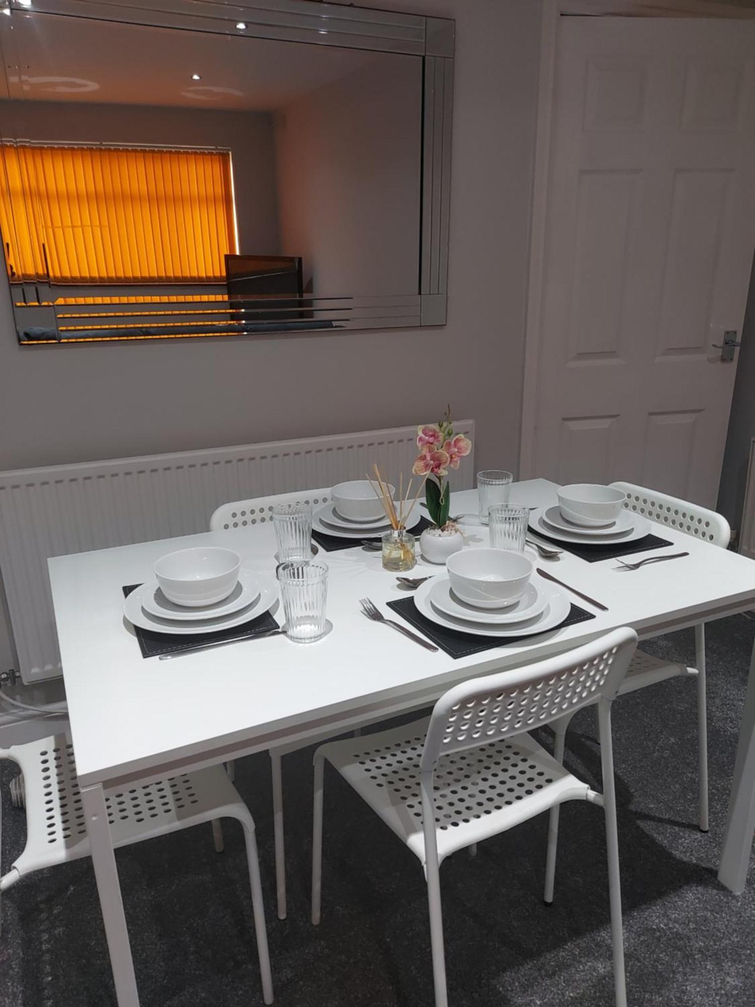 Hilltop Place Suites Near Doncaster Racecourse Экстерьер фото